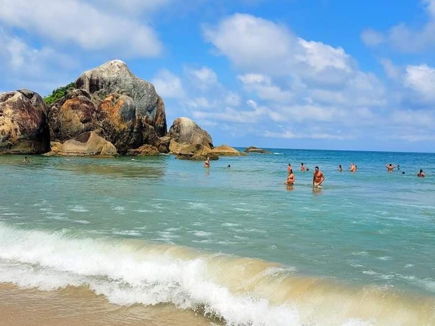Apartamento Na Praia Da Enseada, 100 Mt Praia Sao Francisco do Sul Eksteriør billede